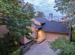 1049 SW Rivington Dr, Portland, OR 97201