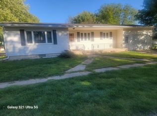 301 6th Ave, Royal, IA 51357