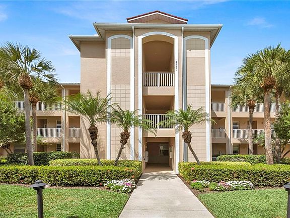 3rd image of 2750 Cypress Trace CIR #2624