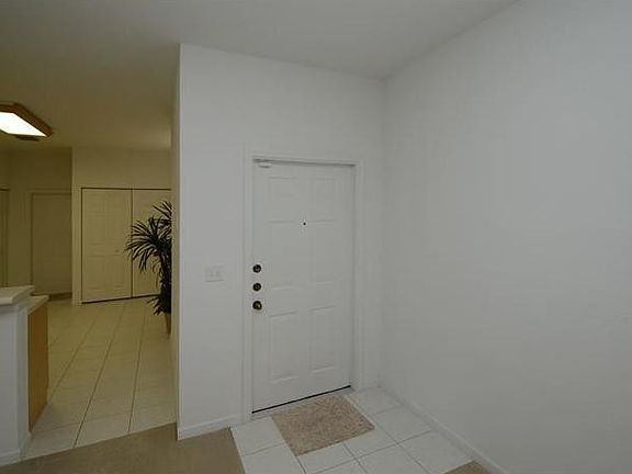 4th image of 3867 Tree Top Drive #3867