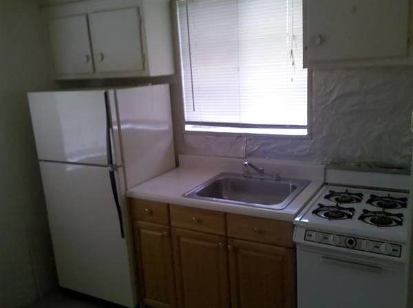 2nd image of 2400 Alabama Ave SE APT 1