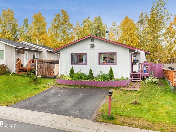 2nd image of 6920 Ryan Ct