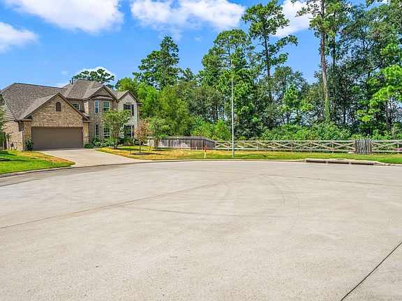 4th image of 24115 Rosedale Oaks Dr