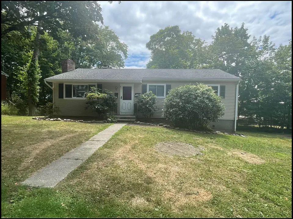 2 Lookout Ave #1-3