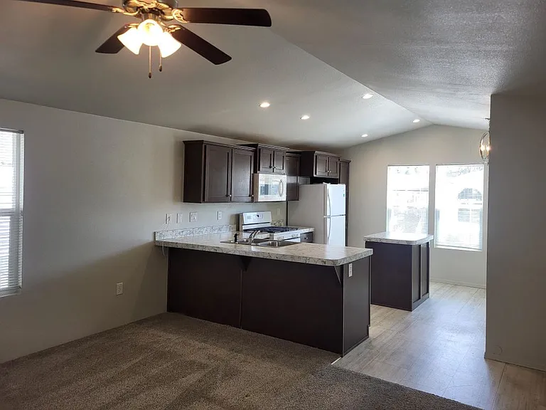 415 N Akers Rd #126 — Photo 8