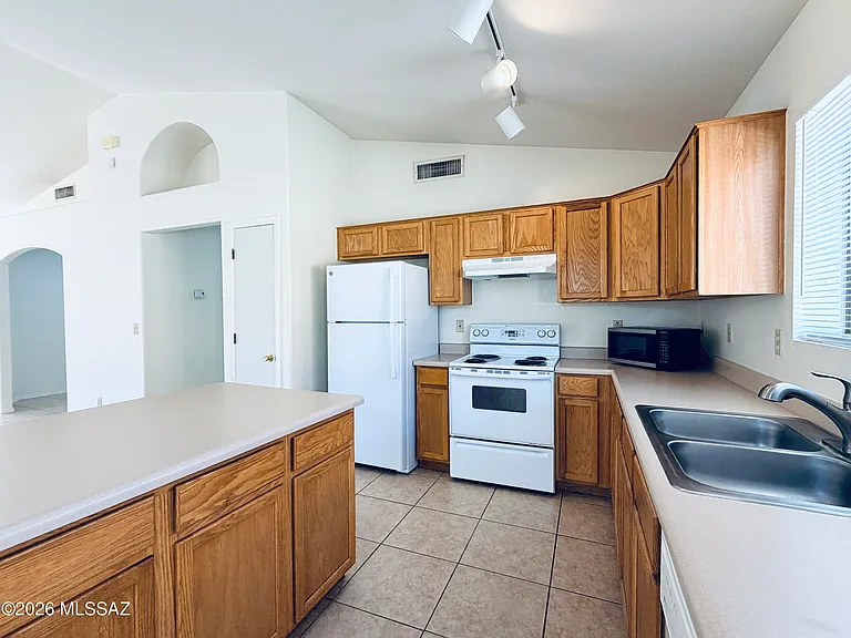 8980 E Marci Lynne Way — Photo 13