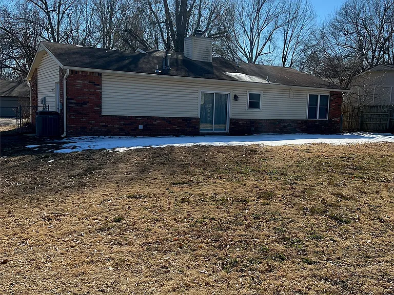 414 E Waco Pl — Photo 20