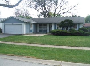57 Clearmont Dr, Elk Grove Village, IL 60007