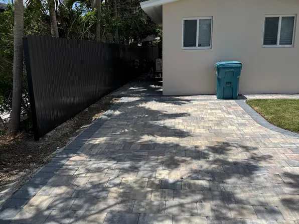 (undisclosed Address), Miami, FL 33144