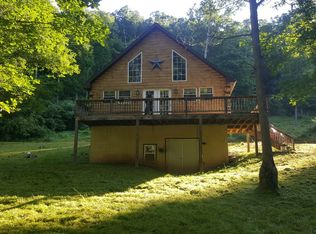 193 Grammas Ln, Renovo, PA 17764