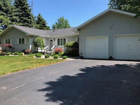 4th image of 5746 N Ridge Rd
