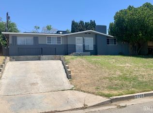 2709 Arnold St, Bakersfield, CA 93305
