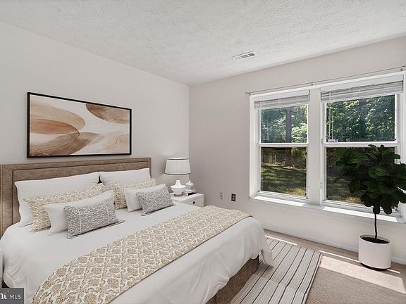 5th image of 11430 Little Patuxent Pkwy Unit 801