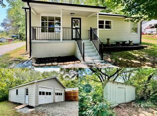 1809 Waycross Dr SW, Lenoir, NC 28645