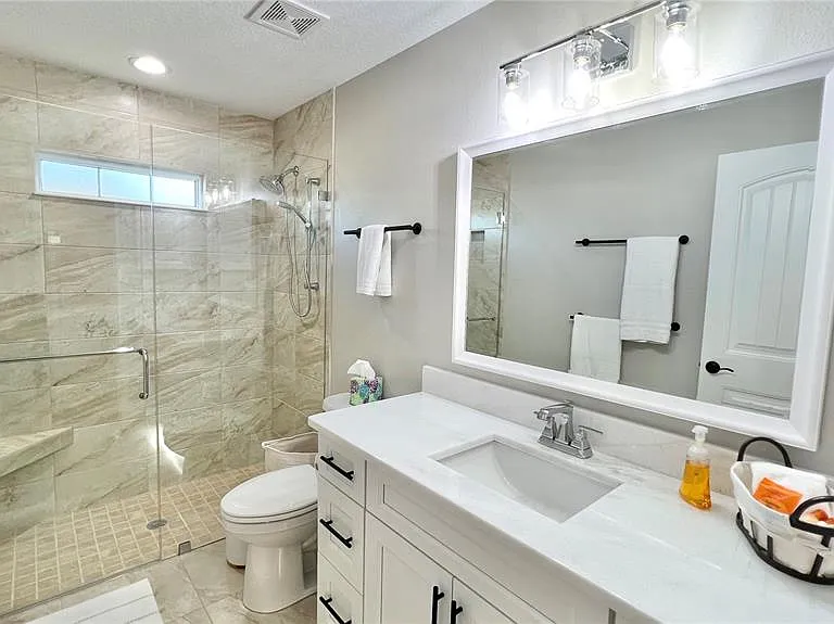 17920 SW 66th Pl — Photo 17