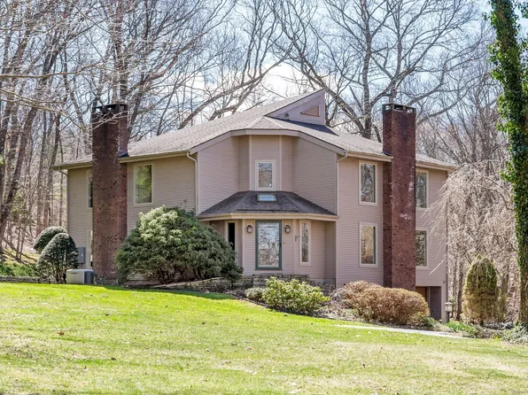 97 Foote Road, Glastonbury, CT 06073