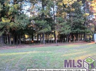 13841 Oakley Ln, Saint Francisville, LA 70775