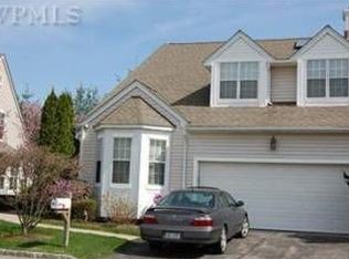 43 Roundtop Rd, Yonkers, NY 10710