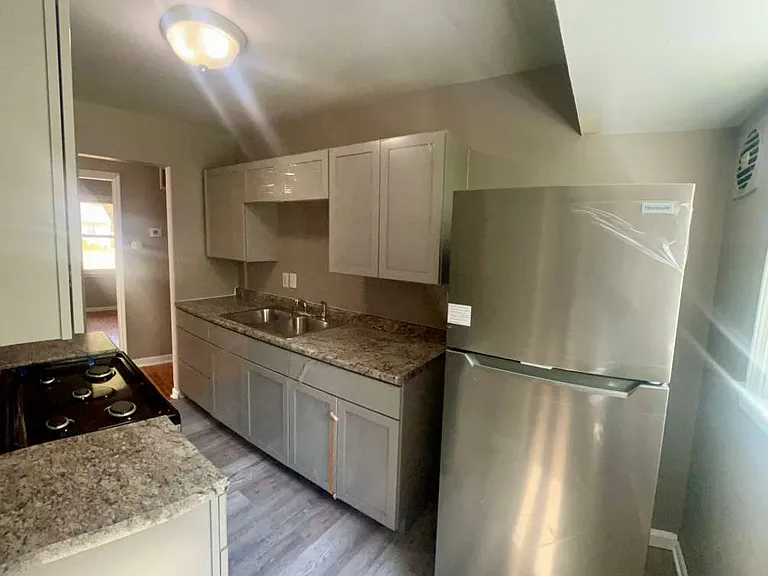 448 Midlothian Rd — Photo 4