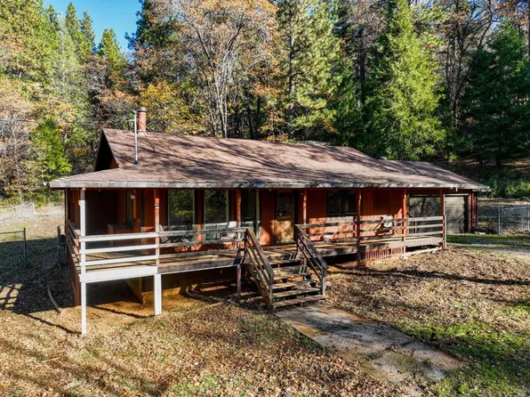 11922 Becker Ln, Grass Valley, CA 95945