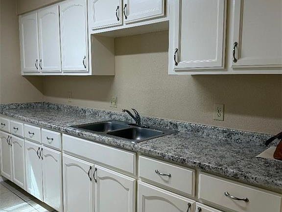 2nd image of 1500 Morgan Blvd