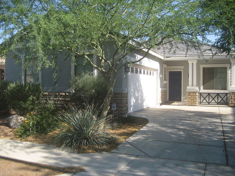 1st image of 3005 E Franklin Ave