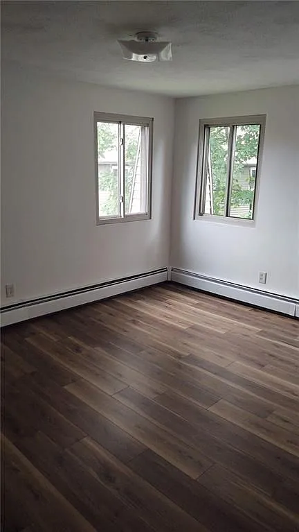 2 bed, 1.0 bath, 1000 sqft, $2,000 — Photo 3