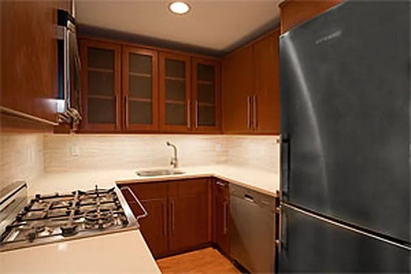 Sold by Warren Lewis Realty | media 2