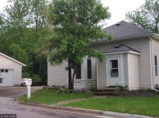 220 Grove St, Le Sueur, MN 56058
