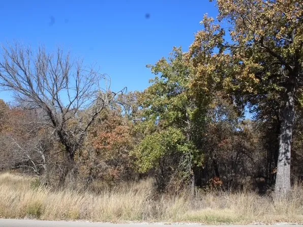 450 Rolling Hills Blvd, Alvord, TX 76225