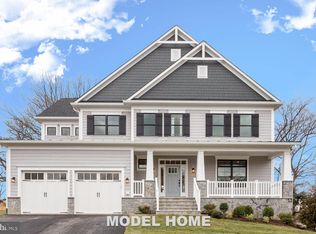 1753 Anderson Rd, Falls Church, VA 22043