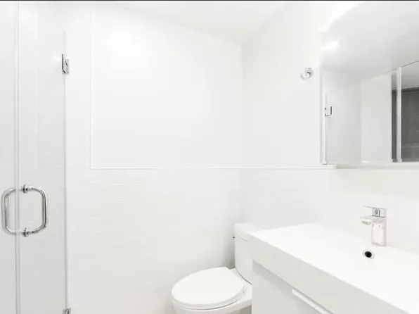 512 East 81st Street 1W image 7 of 8