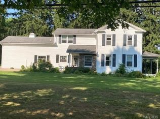 5540 Scherff Rd, Orchard Park, NY 14127