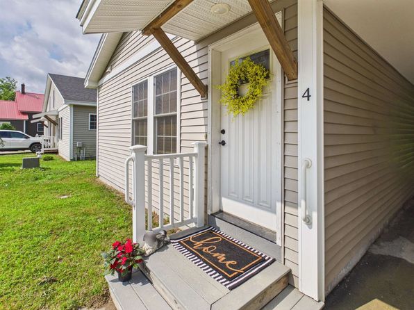 4 Cherry Tree Ln