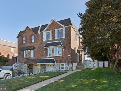 221 Ridgefield Rd, Philadelphia, PA, 19154