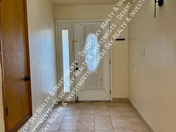 2nd image of 2222 Cimarron Dr