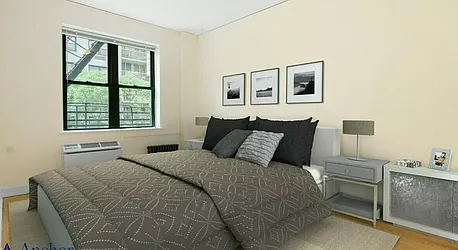 Rented by (Legacy) Elegran