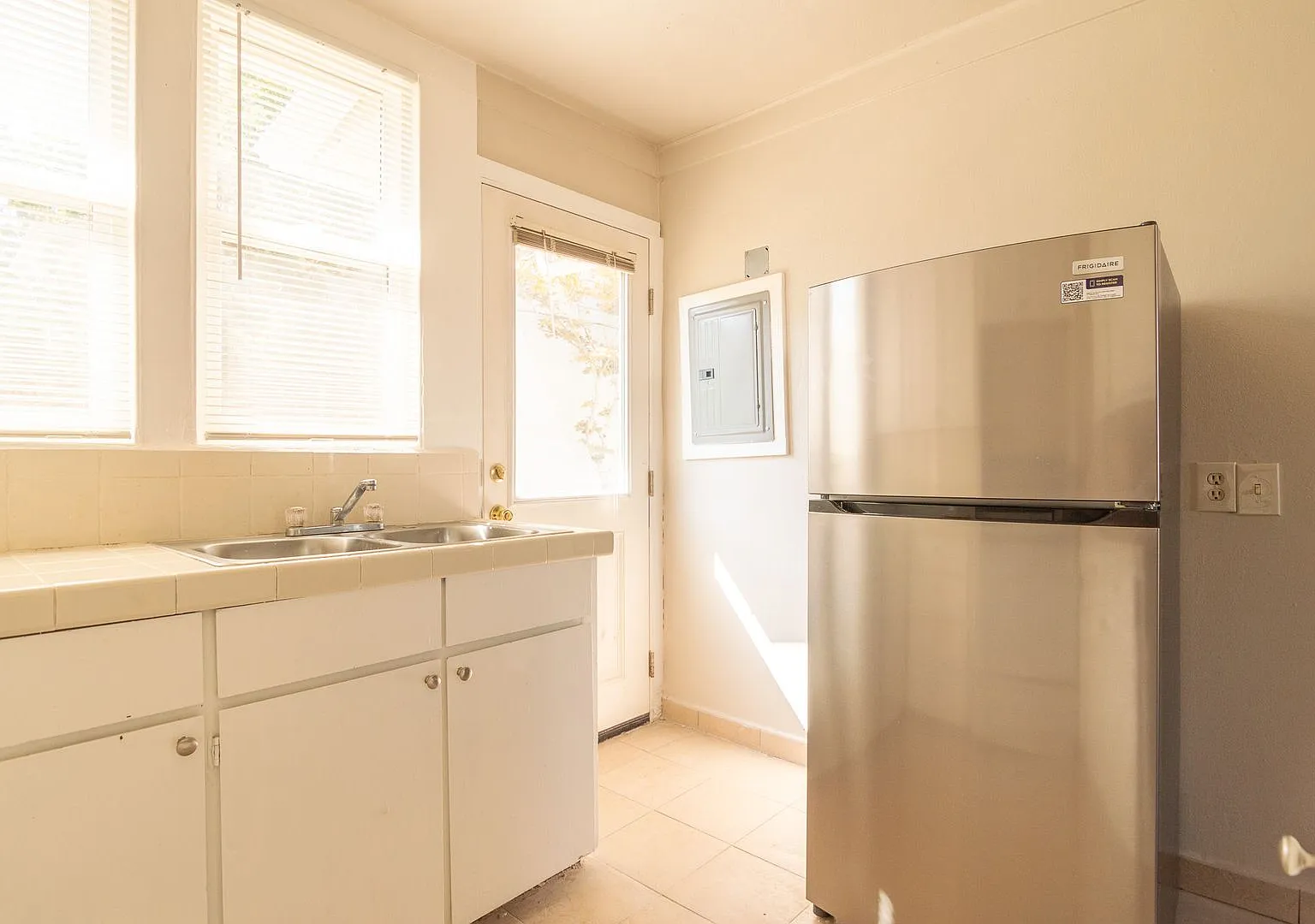 The Markwell Apartments — Photo 2