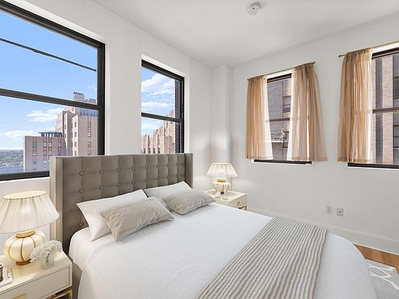 5th image of 4 Beacon Way APT 1514