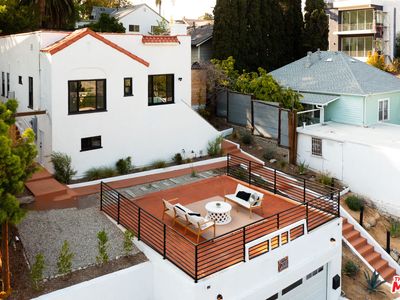 2121 Apex Ave, Los Angeles, CA, 90039
