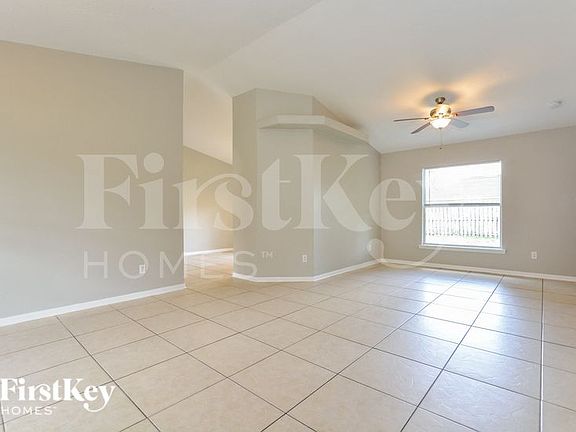 2nd image of 506 Kingfisher Dr