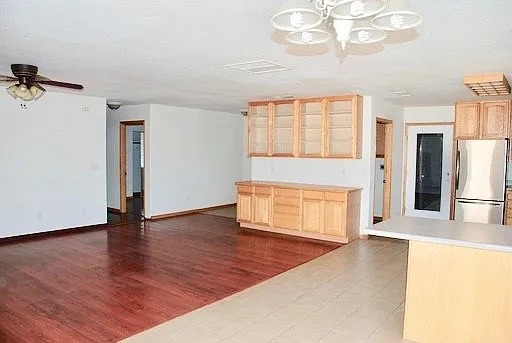 7052 Avalon Ave — Photo 3
