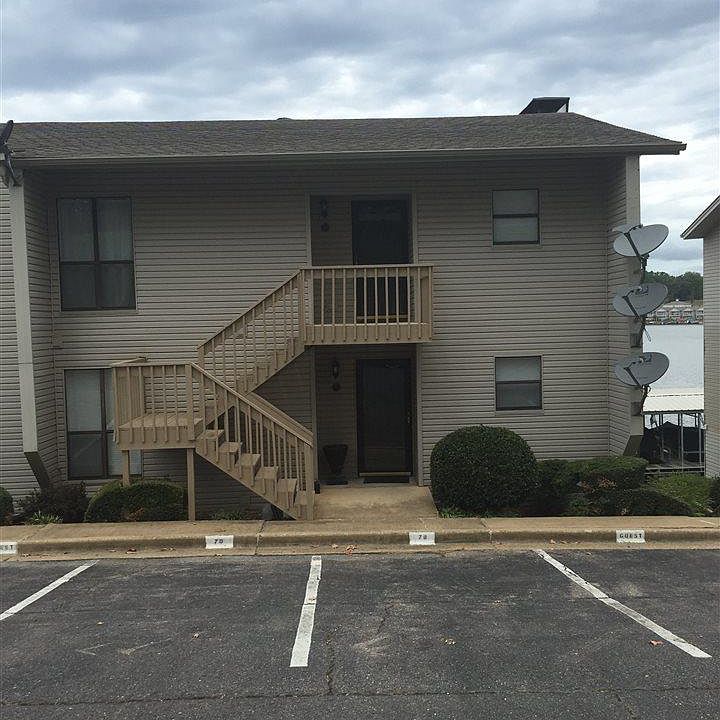 1st image of 120 Catalina Cir