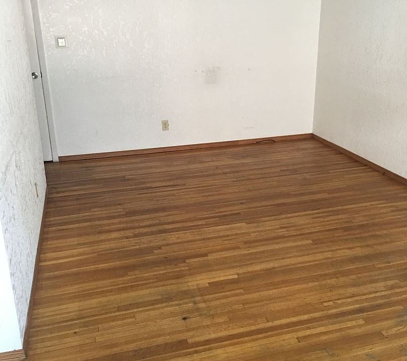 2nd image of 1508 N Waco Ave APT A