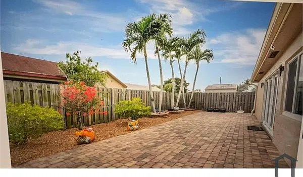 11840 NW 41st St — Photo 10
