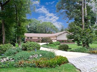 38 Friendlee Ln, Wilton, CT 06897