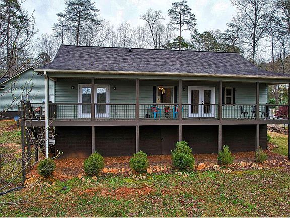 4th image of 2109 Brasstown Ln