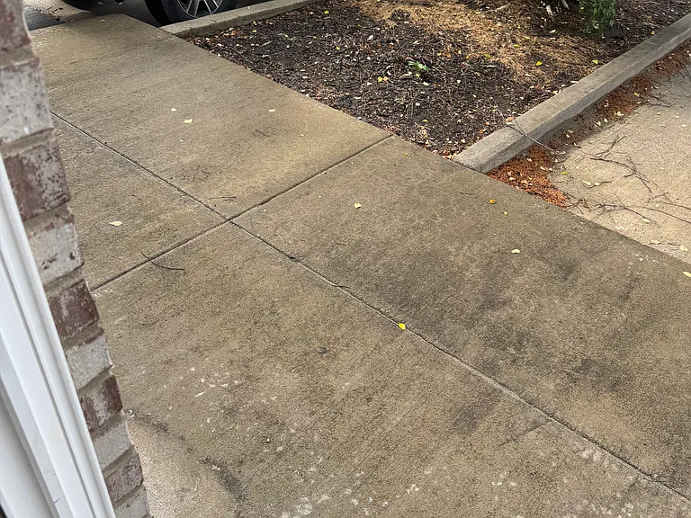 66 Bellvue Dr — Photo 39