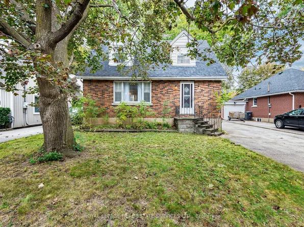 46 Frederick St, Brampton, ON L6Y 1G6