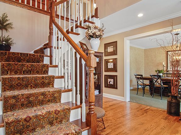3rd image of 2508 River Woods Dr